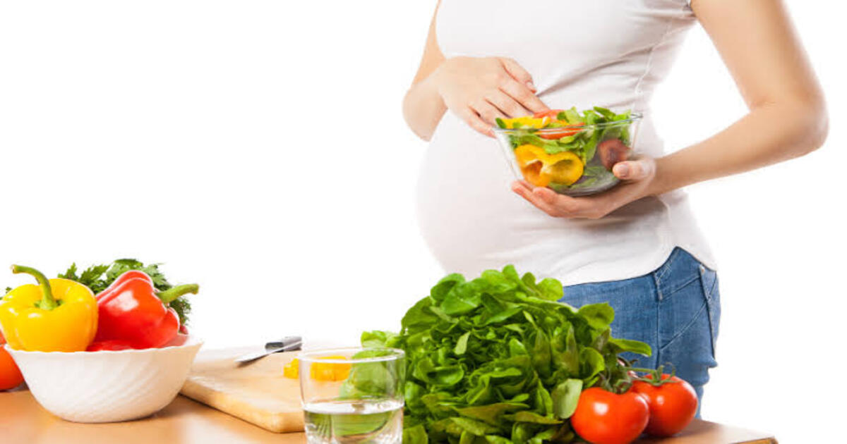 Pregnancy Diet Plan: A Complete Guide to Healthy Eating for Expecting Moms